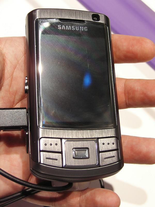MWC 2008 Samsung G810 01