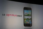 MWC conf LG Optimus 3D 01