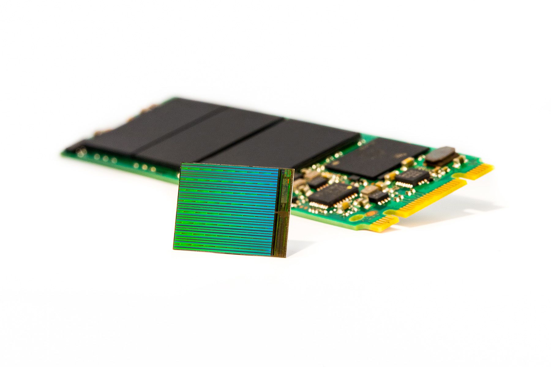 NAND 3D Intel Micron