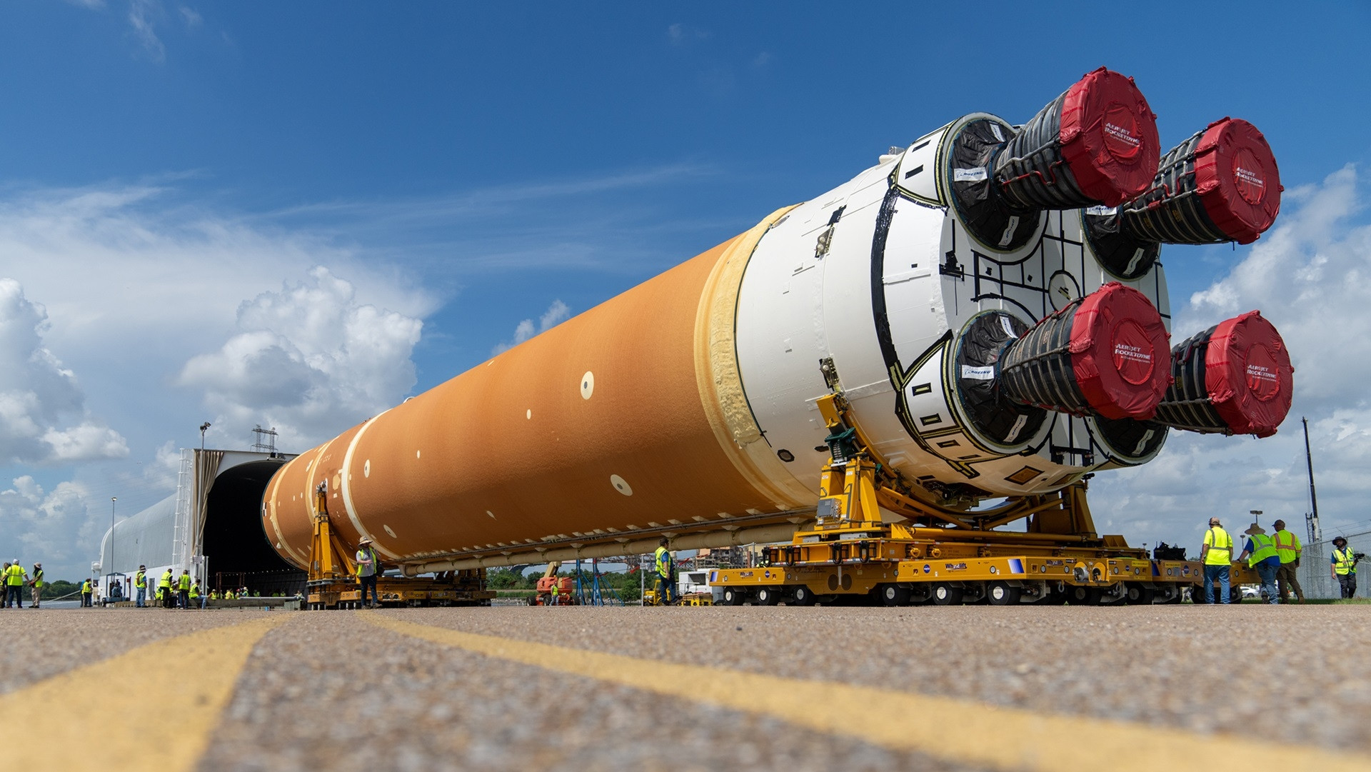 NASA SLS Artemis 2 Lune