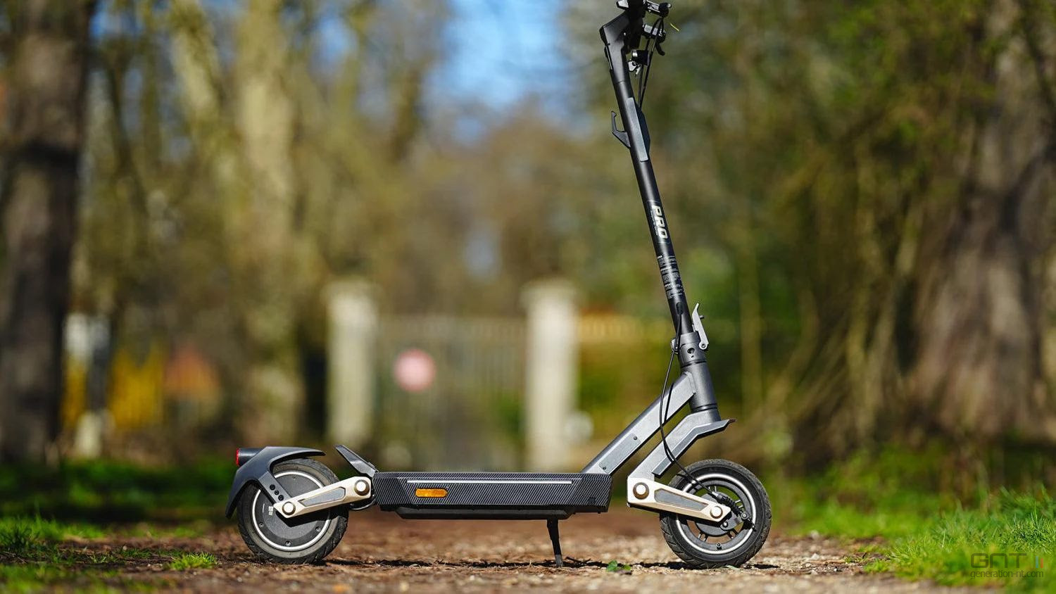 Comment la police compte-t-elle mettre fin aux excès de vitesse des trottinettes ?