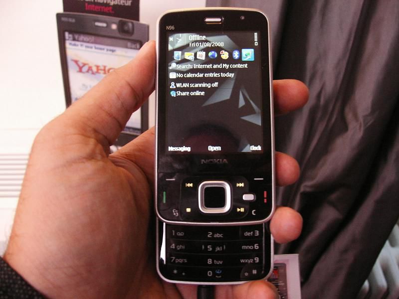 Nokia N96 01