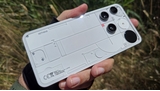 Test Nothing Phone (3) : du Glyph au Matrix mais un smartphone toujours lumineux