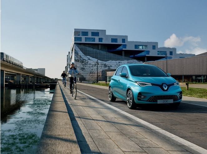 Une voiture Ã©lectrique Renault ZOE avec pile Ã  combustible pour 2000 Km d'autonomie, qui dit mieux ?