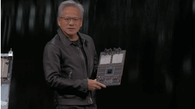 Nvidia : Jensen Huang lève le voile sur sa nouvelle superpuce Vera Rubin taillée pour l'IA