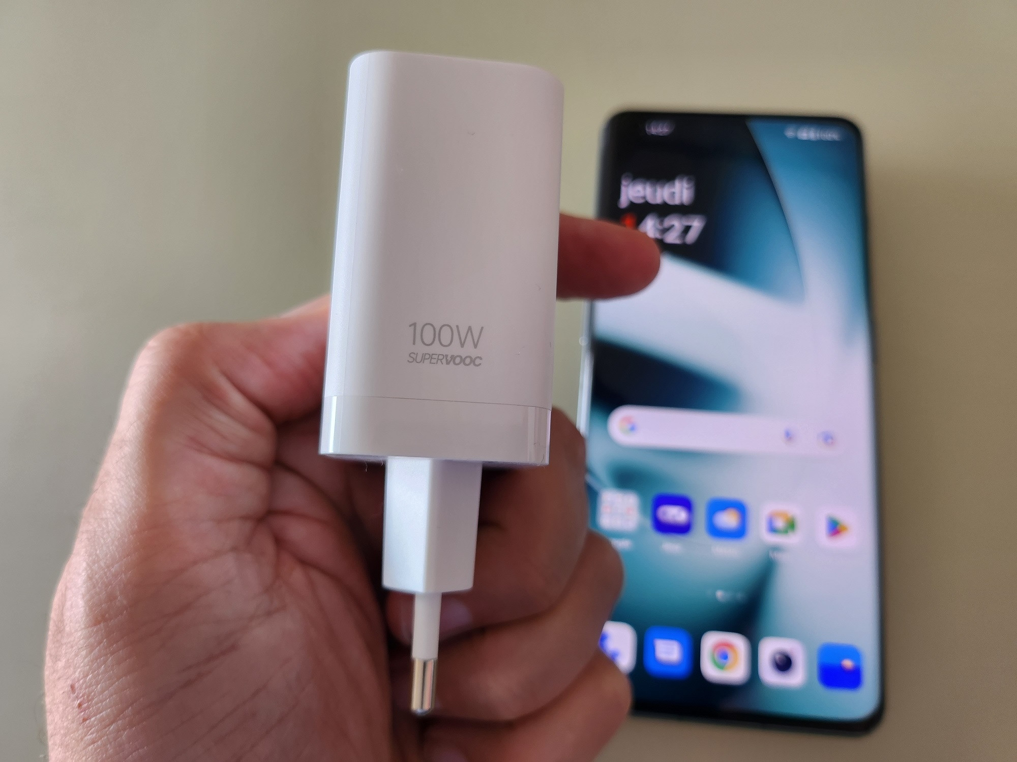 OnePlus 11 chargeur 100W