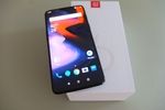 OnePlus 6 packaging 02