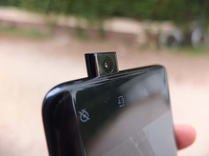 OnePlus 7T Pro camera popup 02