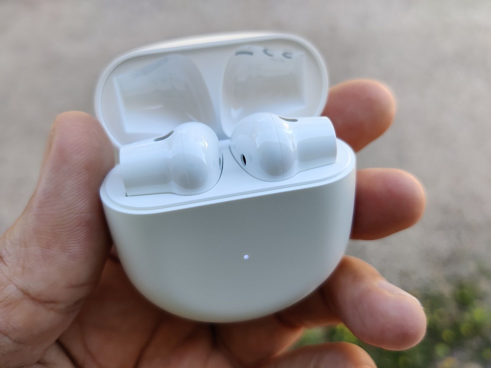 OnePlus Buds 04