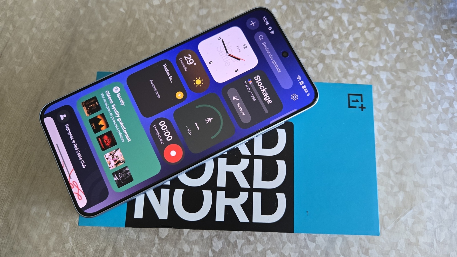 OnePlus Nord 5 boite 01