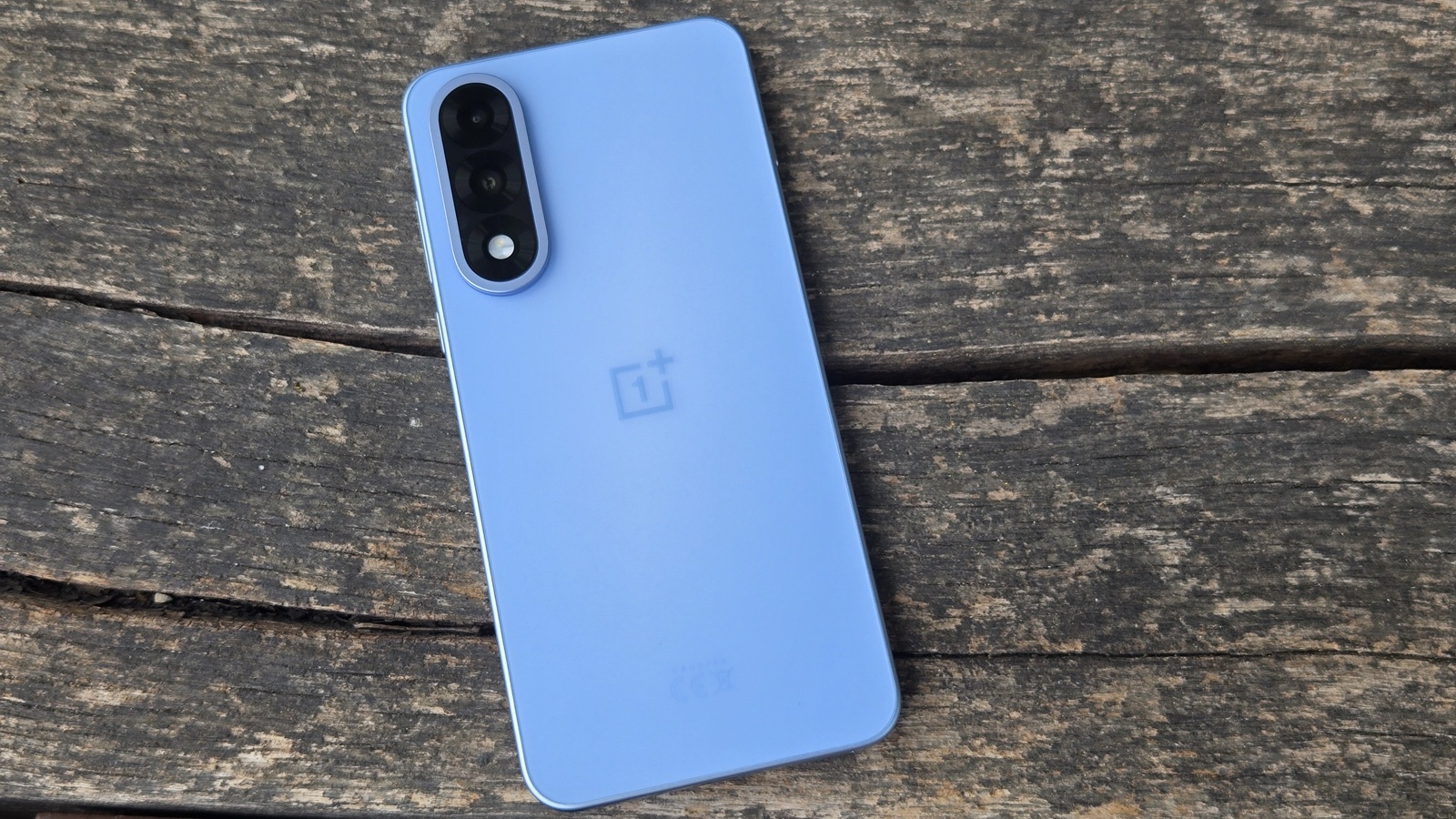 OnePlus Nord 5 dos 02
