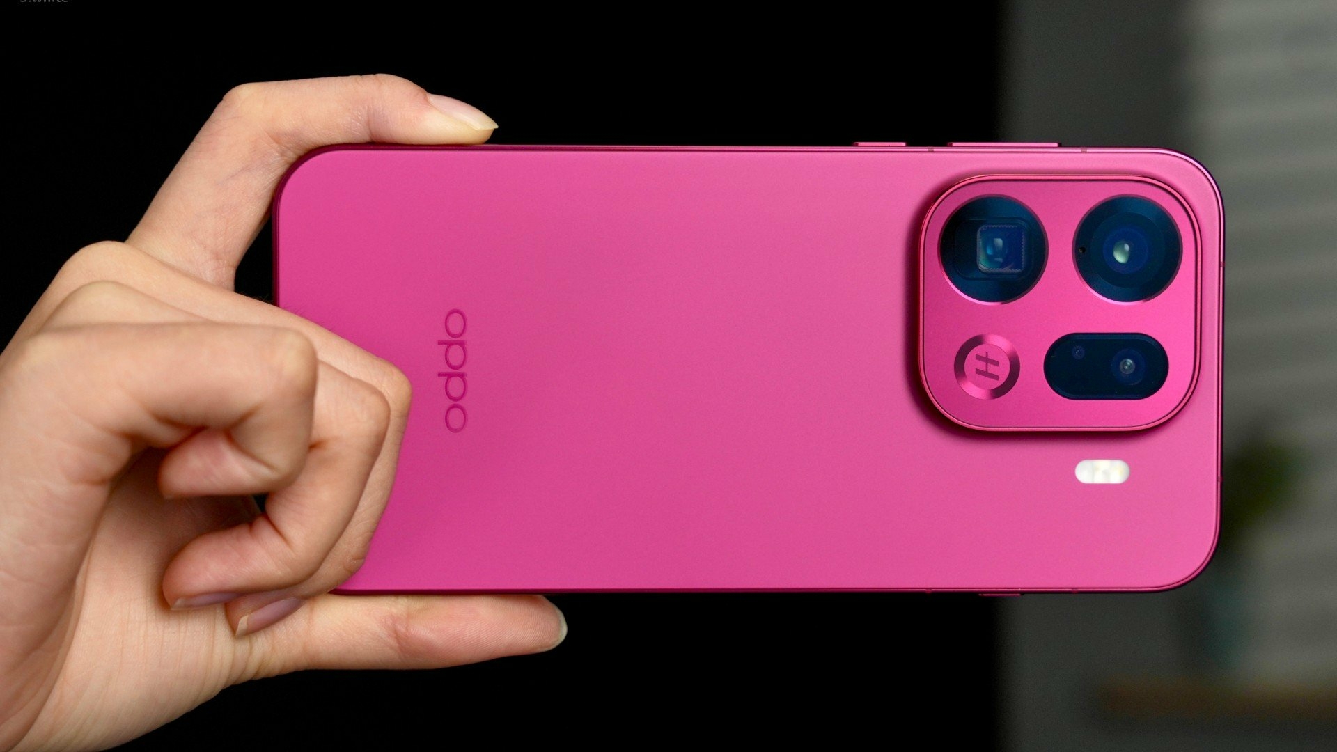 Oppo Find X9 Pro 02