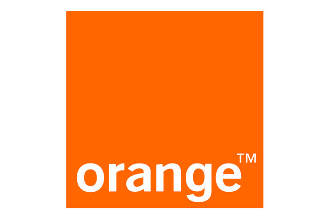 Fibre optiqueÂ : Orange atteint 5,6 millions d'abonnÃ©s