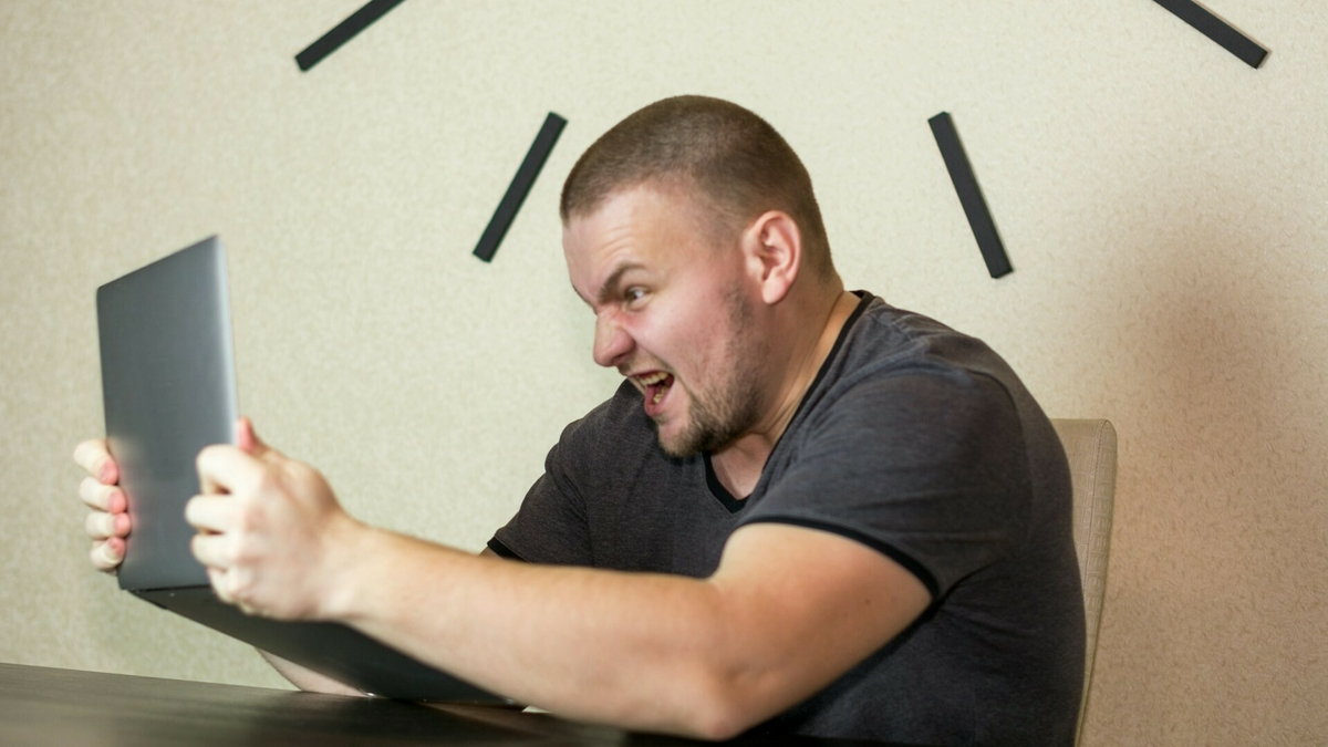 Photo Le web  genoux : l'incroyable erreur de Google qui a provoqu un chaos de 7 heures