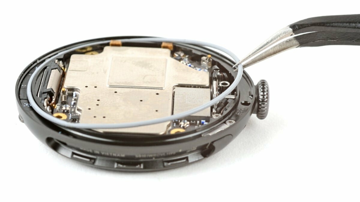 Pixel watch 4 reparation 01