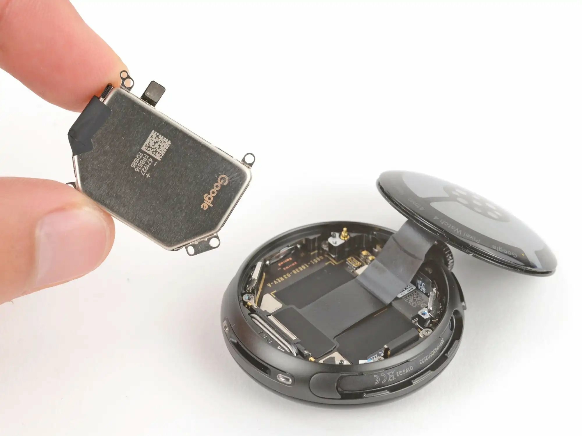 Pixel watch 4 reparation 04