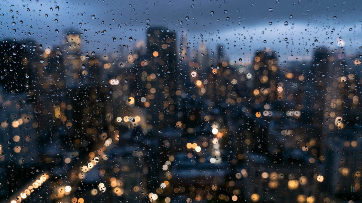 La Chine Transforme la Pluie en Électricité avec un Générateur Flottant !
