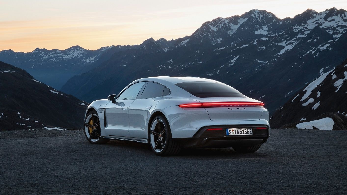 Porsche Taycan 03