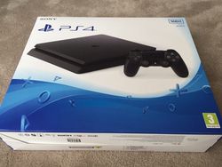 PS4 Slim - 7