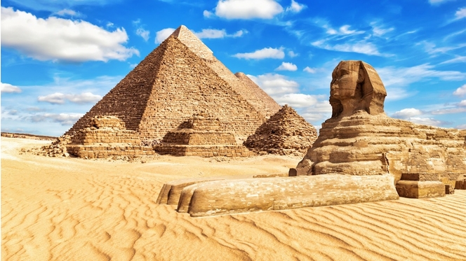 Comment la Pyramide de Khéops a survécu 4600 ans de séismes