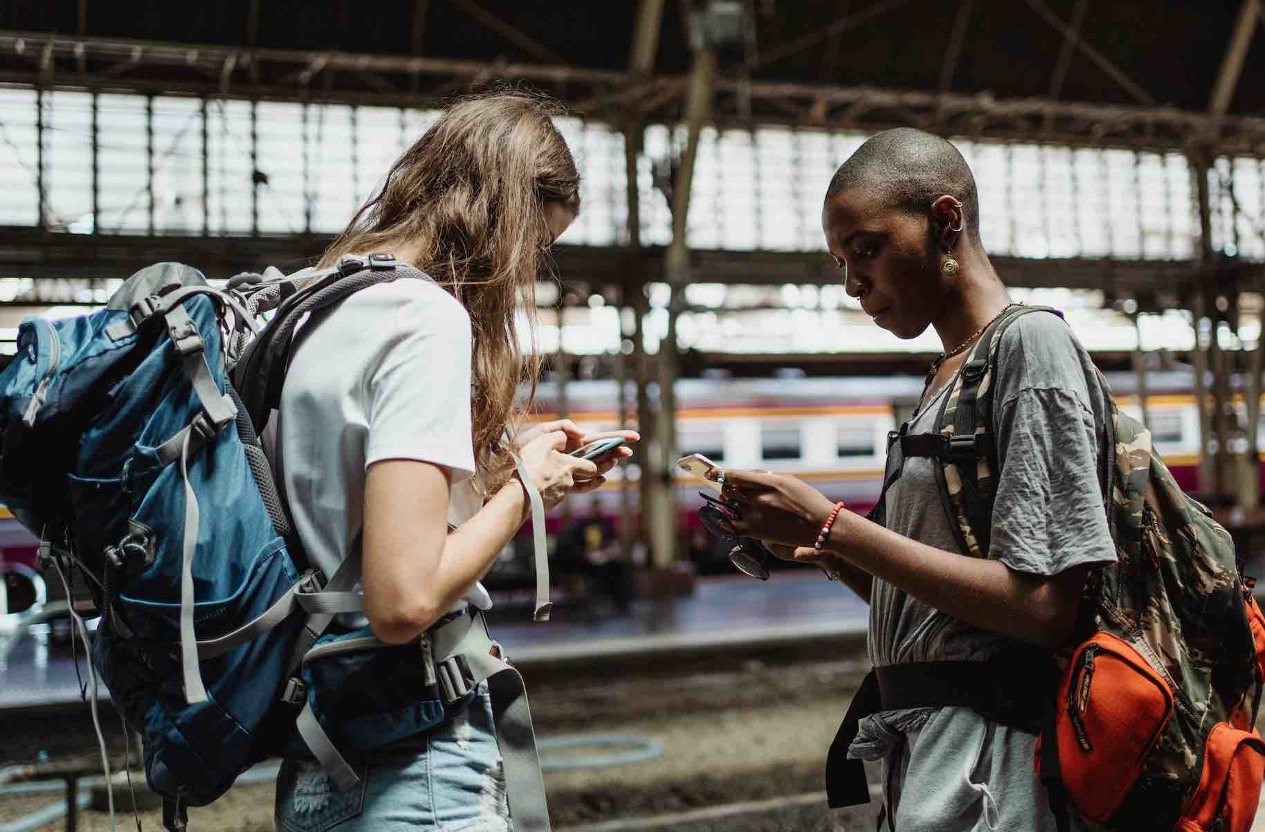 quai train smartphones