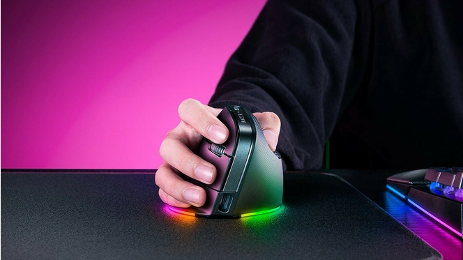 Razer Pro Click V2 Vertical