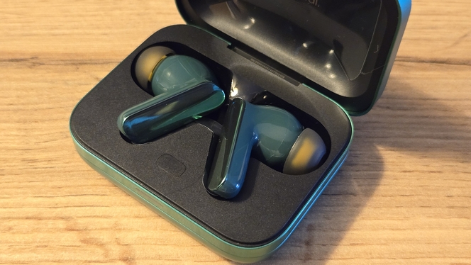 realme Buds Air 7 Pro 01