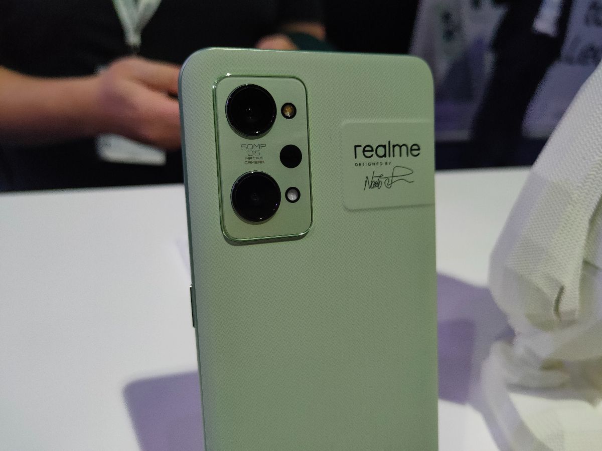 Realme GT 2 01