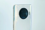 Realme Race 01
