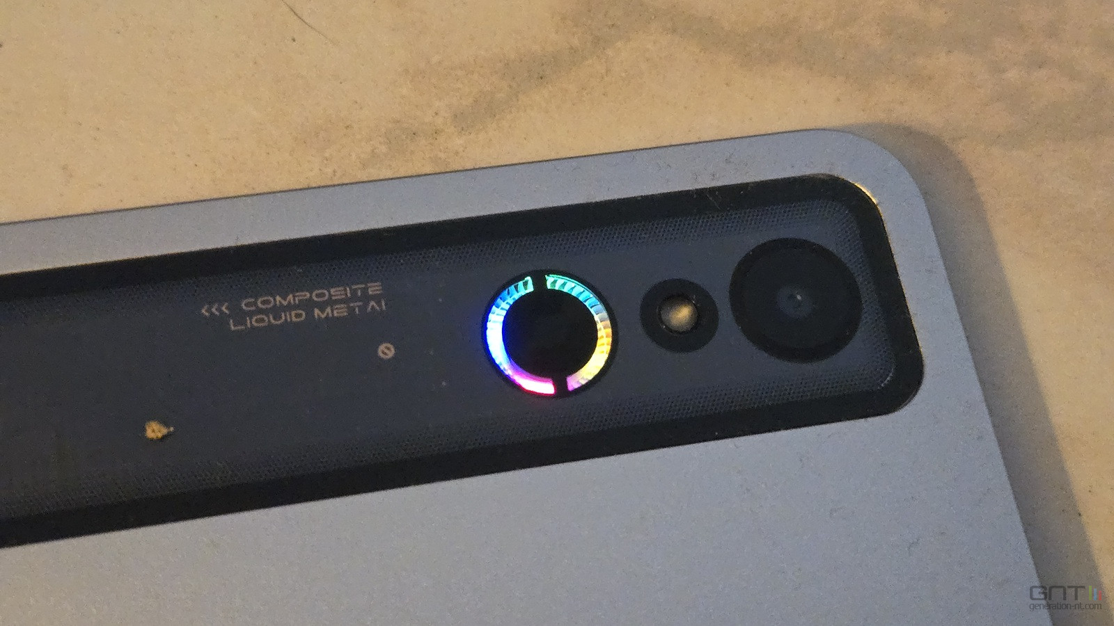 Redmagic Astra Gaming Tablet ventilateur RGB 02