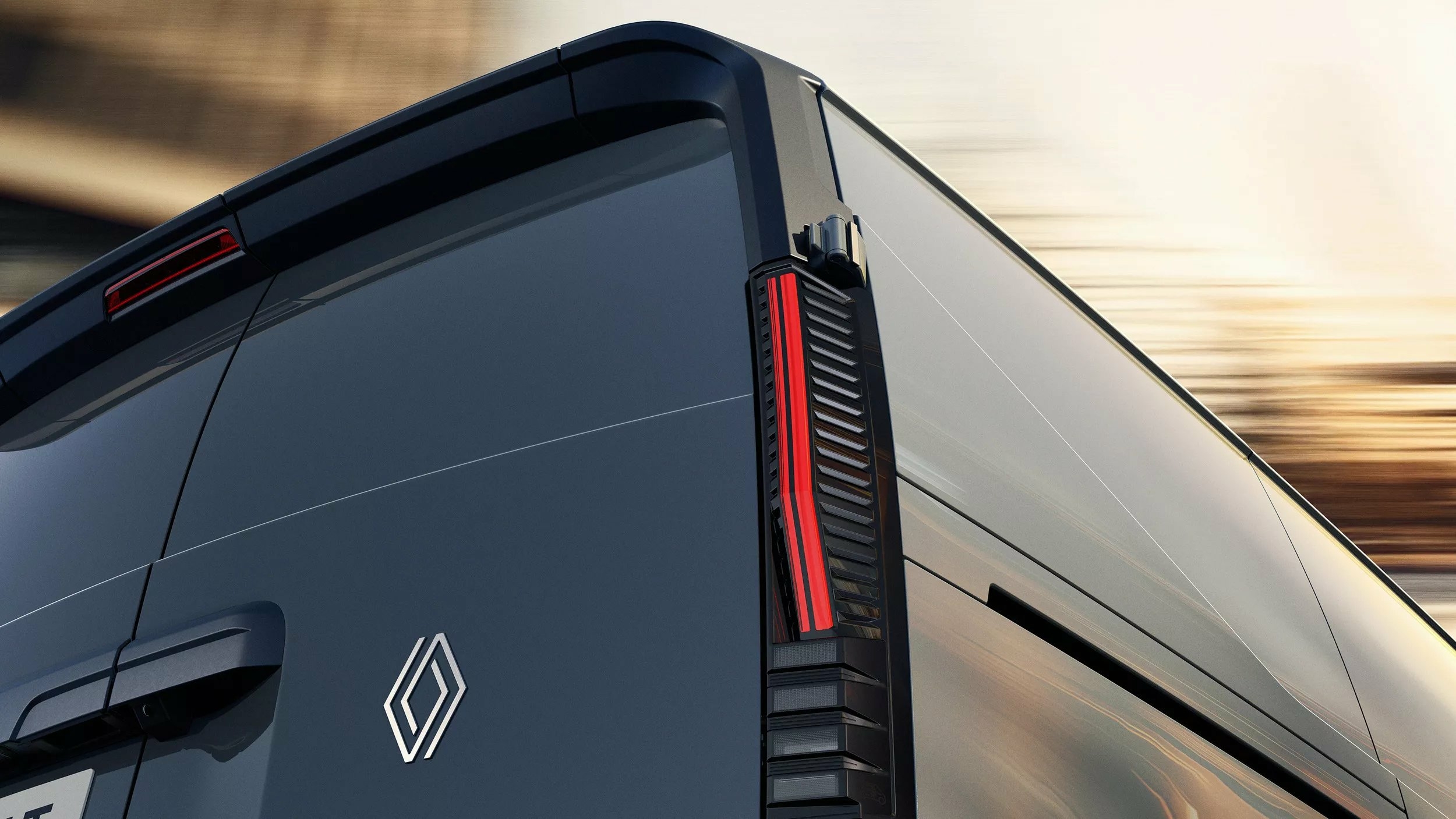 Renautl Trafic E-Tech 03