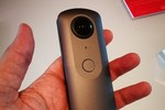 Ricoh Theta V 01