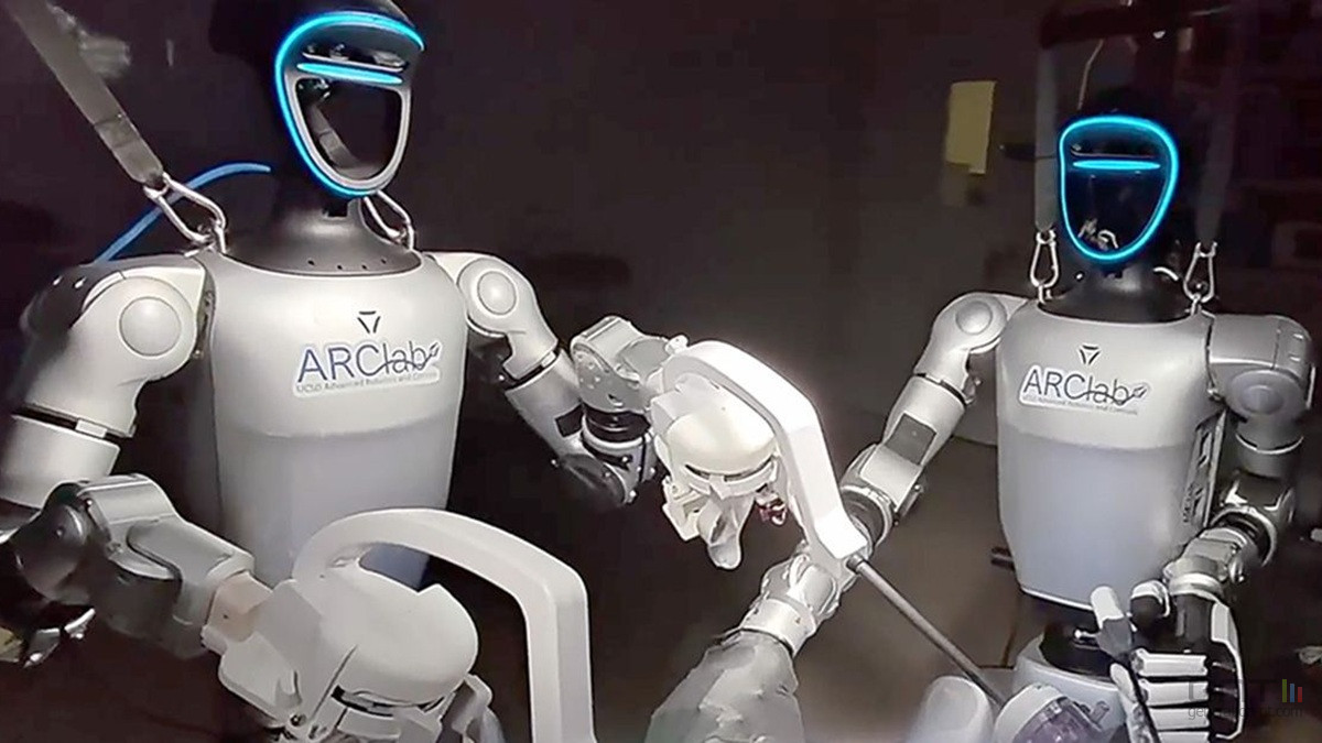 Des robots humanoïdes ont réalisé leur première chirurgie, et ce n'est que le début !