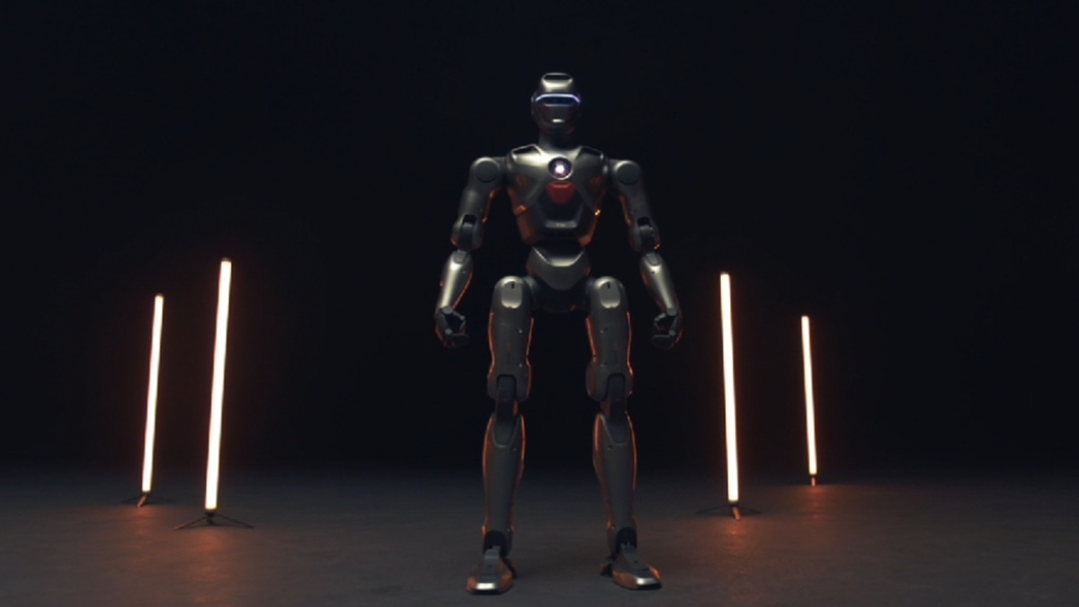 robot humanoide PM01 02