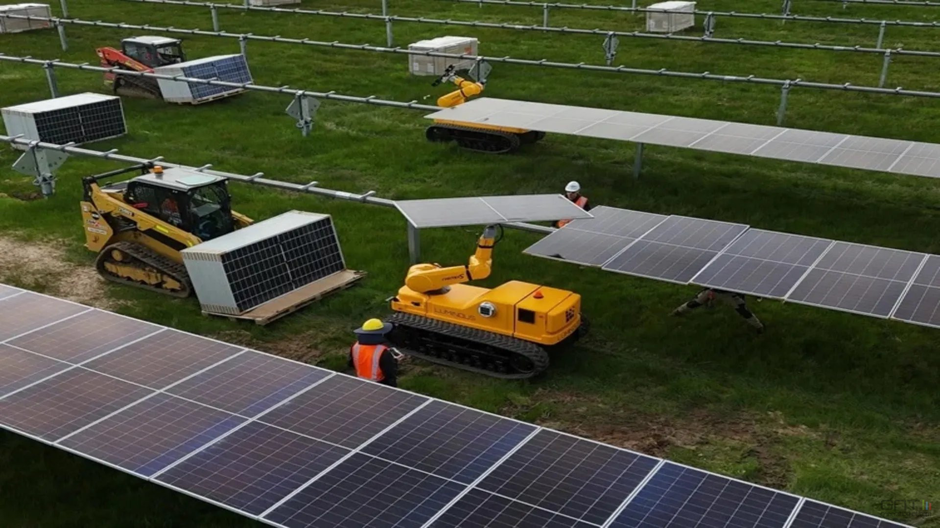 Des robots dopés à l'IA installent 500 000 panneaux solaires à une vitesse record.