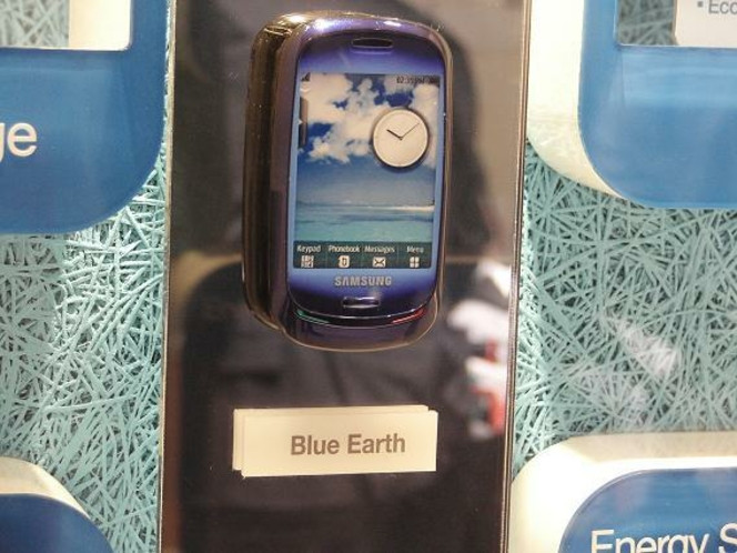 Samsung Blue Earth 04