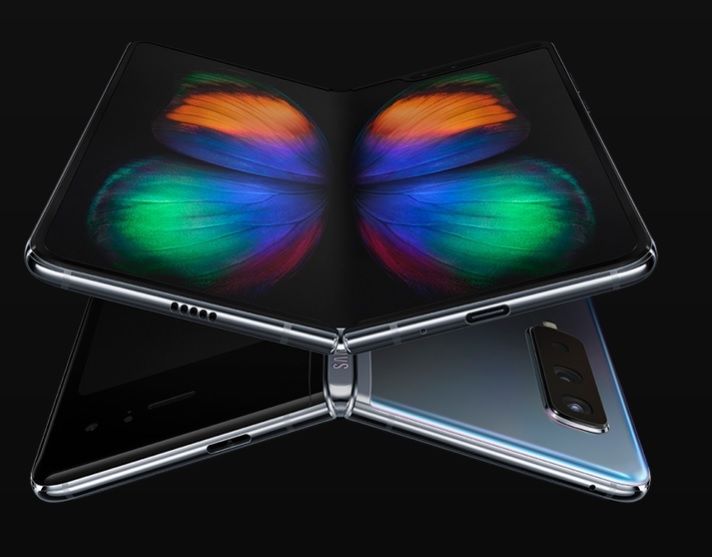 Samsung Galaxy Fold 03