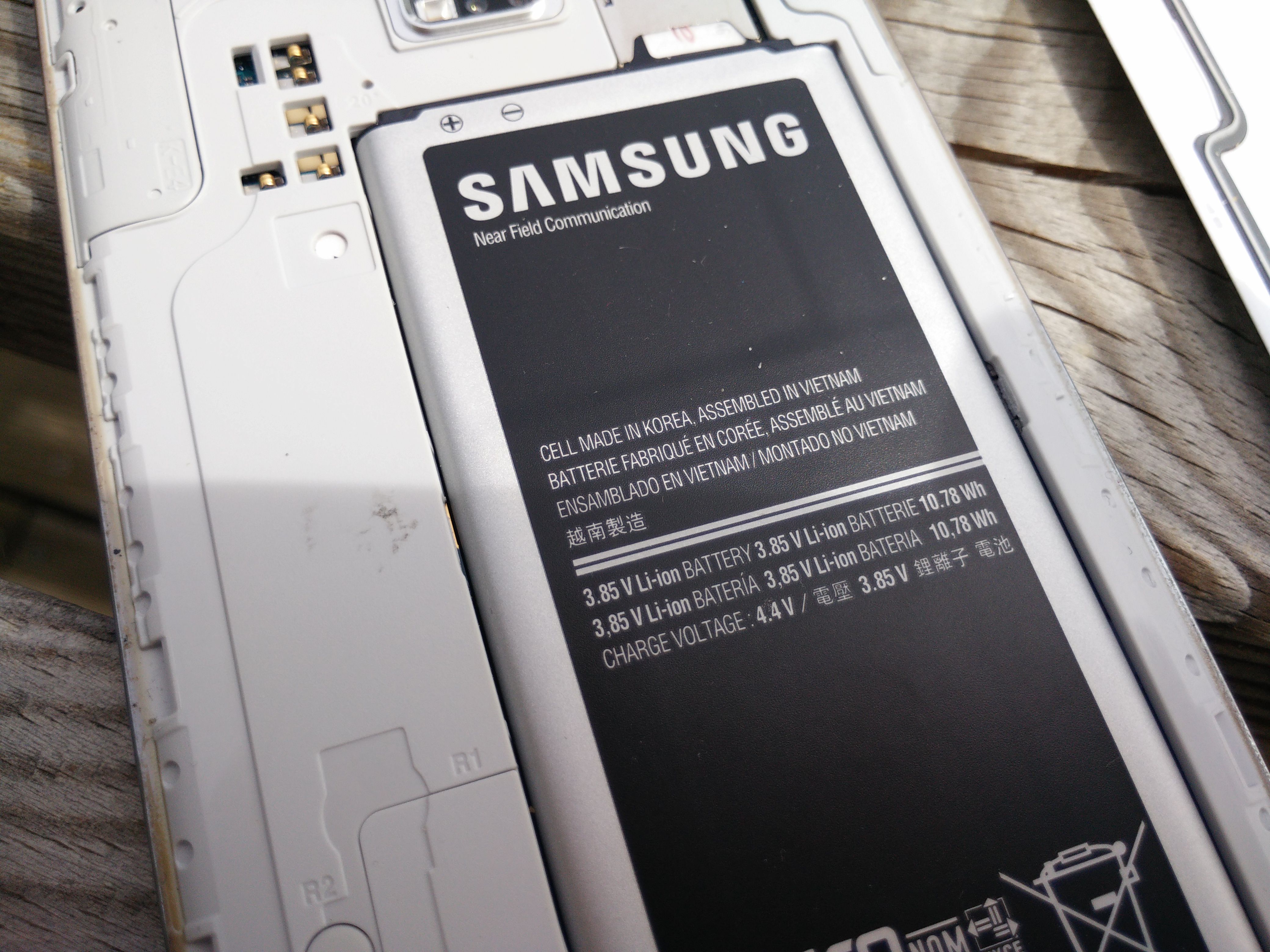 Samsung_Galaxy_S5_Batterie_a