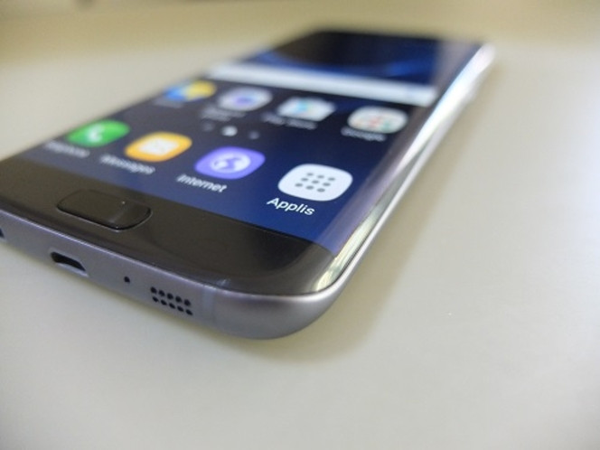 Samsung Galaxy S7 Edge 01
