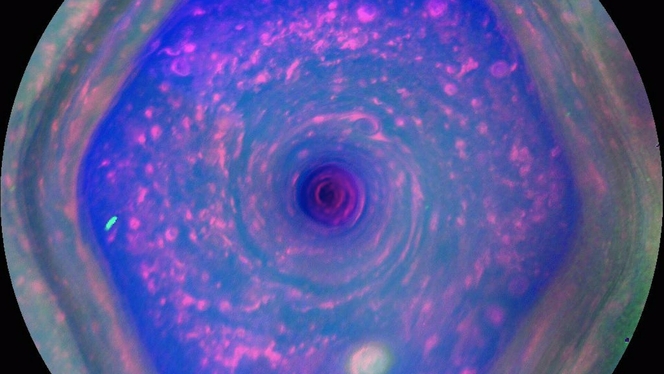 Saturne James Webb 02
