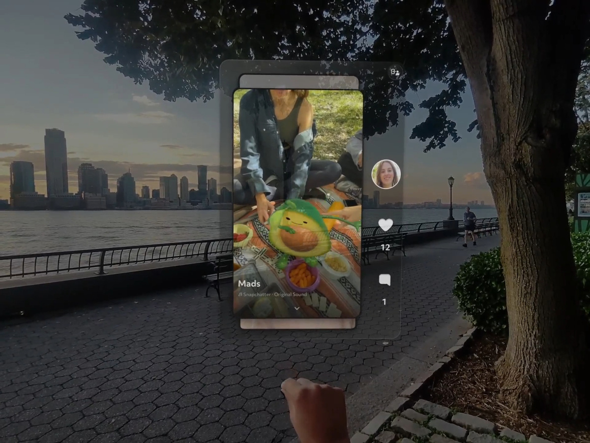 snap-spotlight-lens