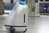B.A.R.Y.L. : un robot poubelle entre en gare SNCF
