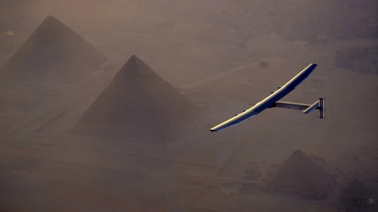 Pourquoi l'avion solaire Solar Impulse 2 s'est écrasé dans le Golfe du Mexique