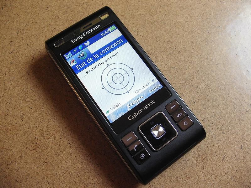 Sony Ericsson C905 18