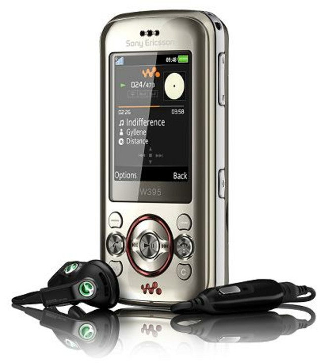 Sony Ericsson Walkman W395 01