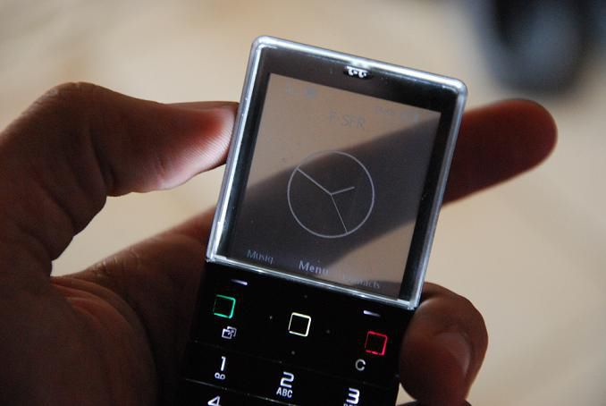 Sony Ericsson Xperia Pureness 02