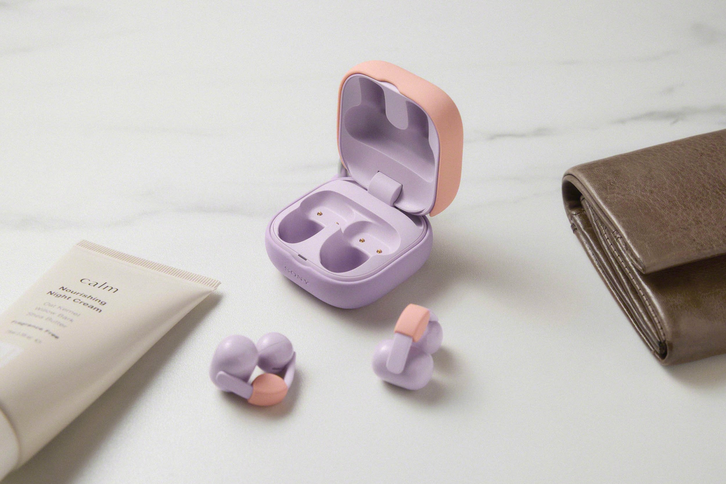 Sony Linkbuds Clip_01