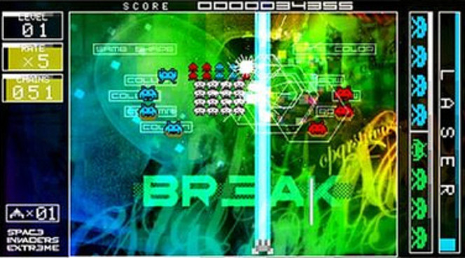 Space Invaders Extreme (PSP)   2