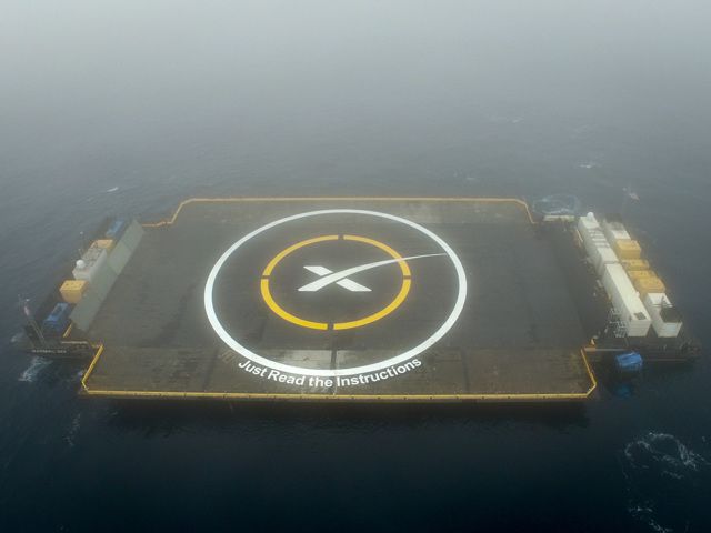 SpaceX Falcon 9 barge