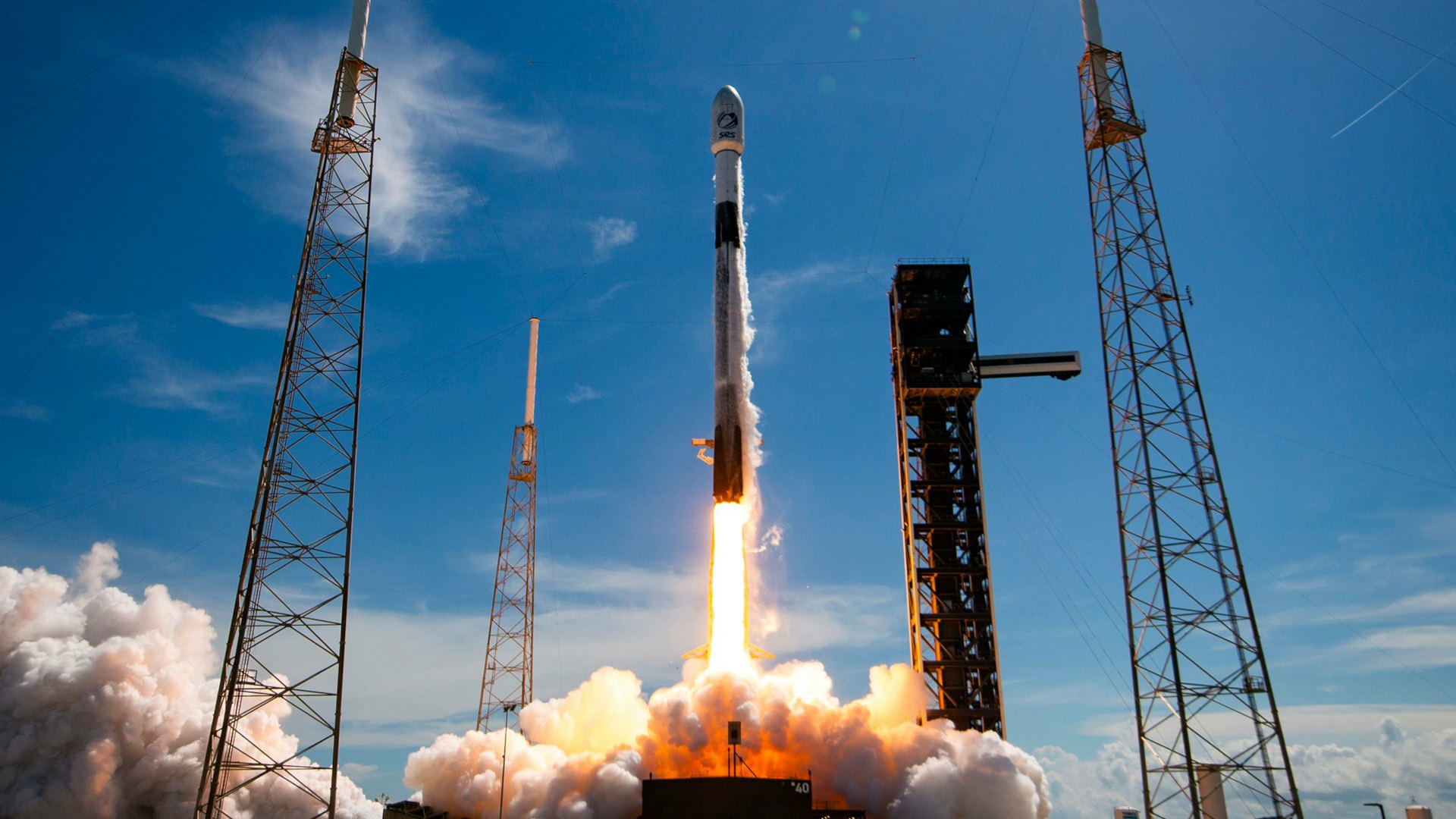 spacex-falcon-9-o3b-mpower